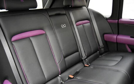 Rolls-Royce Cullinan, 2023 год, 44 710 500 рублей, 28 фотография