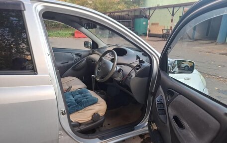 Toyota Vitz, 1999 год, 147 000 рублей, 4 фотография