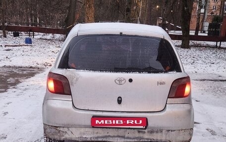 Toyota Vitz, 1999 год, 147 000 рублей, 6 фотография