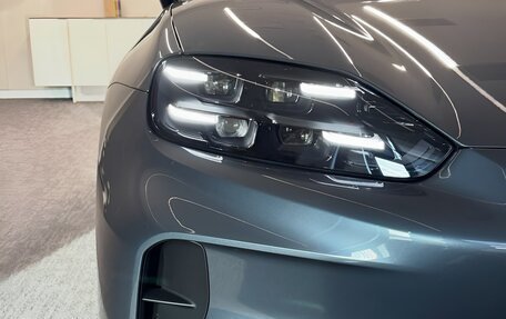 Porsche Cayenne, 2025 год, 20 680 000 рублей, 16 фотография