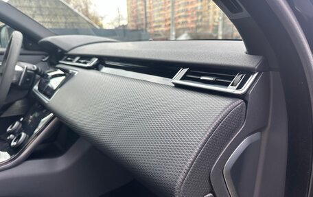 Land Rover Range Rover Velar I, 2017 год, 3 990 000 рублей, 15 фотография