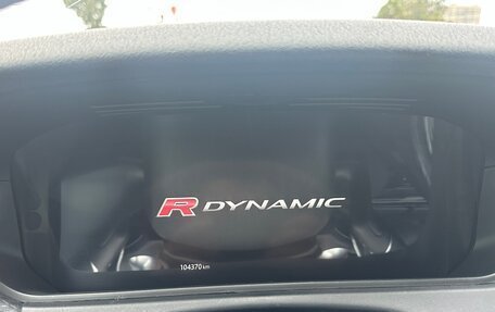 Land Rover Range Rover Velar I, 2017 год, 3 990 000 рублей, 23 фотография