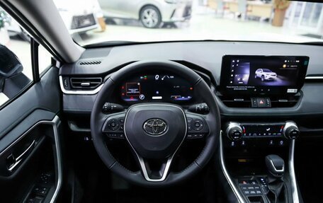 Toyota RAV4, 2025 год, 4 690 000 рублей, 12 фотография