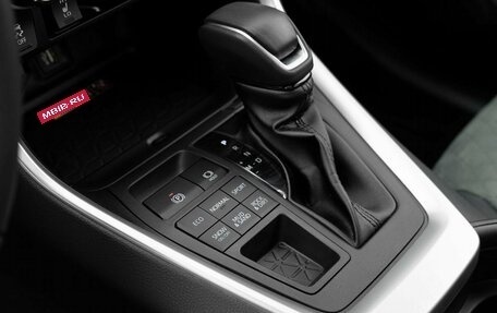 Toyota RAV4, 2025 год, 4 690 000 рублей, 11 фотография