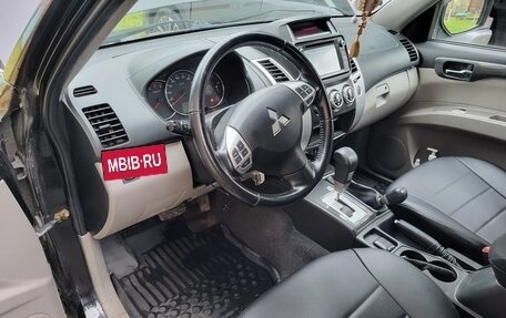 Mitsubishi Pajero Sport II рестайлинг, 2014 год, 185 000 рублей, 9 фотография