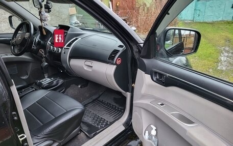 Mitsubishi Pajero Sport II рестайлинг, 2014 год, 185 000 рублей, 6 фотография