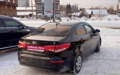 KIA Rio III рестайлинг, 2015 год, 930 000 рублей, 6 фотография