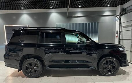 Toyota Land Cruiser 200, 2010 год, 2 850 000 рублей, 4 фотография