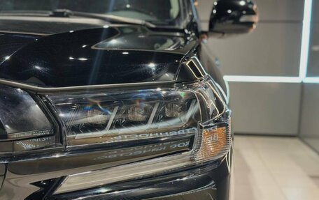 Toyota Land Cruiser 200, 2010 год, 2 850 000 рублей, 9 фотография