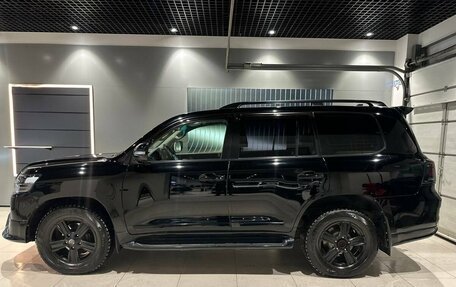 Toyota Land Cruiser 200, 2010 год, 2 850 000 рублей, 8 фотография