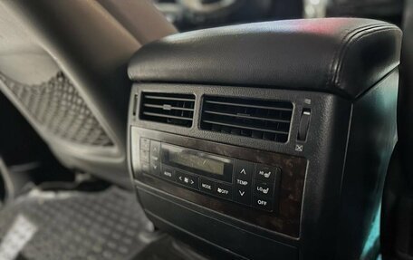 Toyota Land Cruiser 200, 2010 год, 2 850 000 рублей, 23 фотография