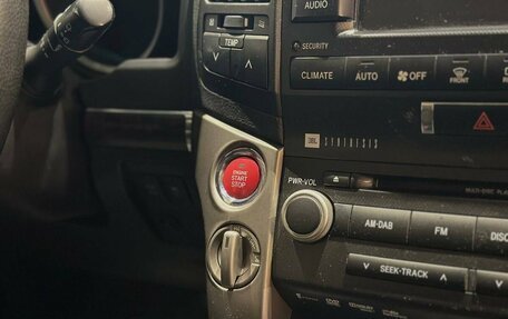 Toyota Land Cruiser 200, 2010 год, 2 850 000 рублей, 18 фотография