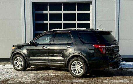 Ford Explorer VI, 2012 год, 1 400 000 рублей, 3 фотография