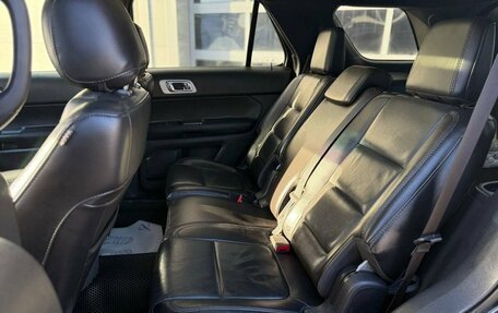 Ford Explorer VI, 2012 год, 1 400 000 рублей, 10 фотография