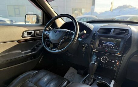 Ford Explorer VI, 2012 год, 1 400 000 рублей, 14 фотография