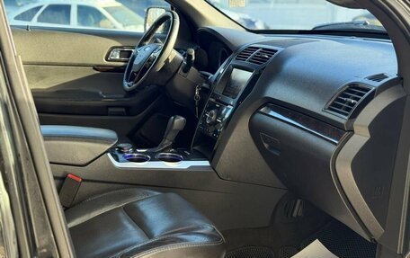 Ford Explorer VI, 2012 год, 1 400 000 рублей, 12 фотография