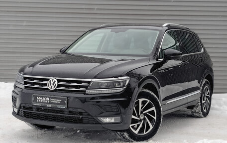 Volkswagen Tiguan II, 2018 год, 2 250 000 рублей, 1 фотография