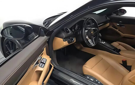 Porsche Cayman, 2022 год, 13 300 000 рублей, 3 фотография