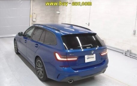 BMW 3 серия, 2021 год, 3 800 000 рублей, 26 фотография