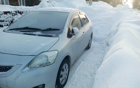 Toyota Belta, 2009 год, 730 000 рублей, 4 фотография
