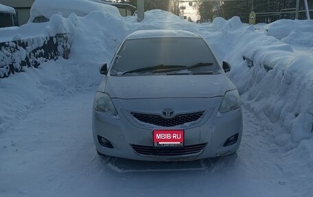 Toyota Belta, 2009 год, 730 000 рублей, 9 фотография