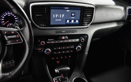 KIA Sportage IV рестайлинг, 2018 год, 2 290 000 рублей, 16 фотография