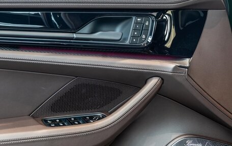 Porsche Panamera, 2025 год, 41 500 000 рублей, 25 фотография