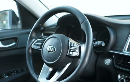 KIA K5, 2019 год, 1 850 000 рублей, 32 фотография