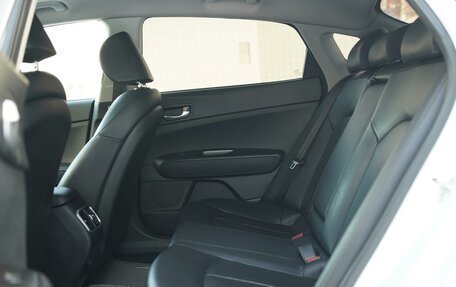 KIA K5, 2019 год, 1 850 000 рублей, 34 фотография