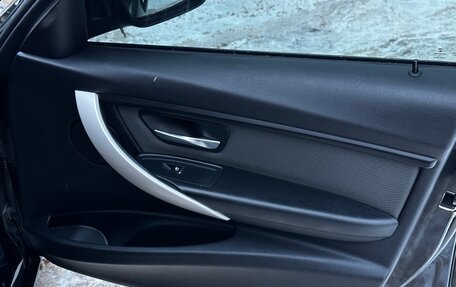 BMW 3 серия, 2016 год, 2 600 000 рублей, 23 фотография