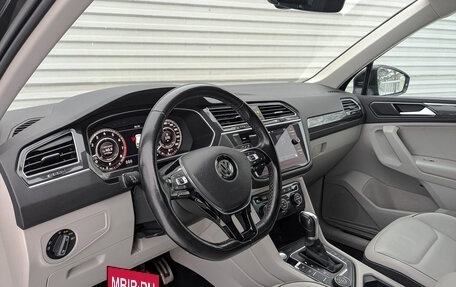 Volkswagen Tiguan II, 2018 год, 2 250 000 рублей, 15 фотография