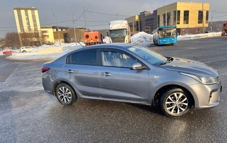 KIA Rio IV, 2019 год, 990 000 рублей, 3 фотография