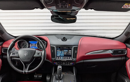 Maserati Levante I, 2018 год, 4 200 000 рублей, 14 фотография