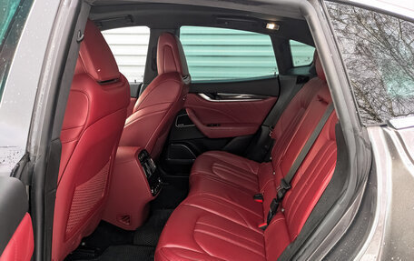 Maserati Levante I, 2018 год, 4 200 000 рублей, 12 фотография