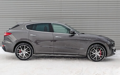Maserati Levante I, 2018 год, 4 200 000 рублей, 4 фотография