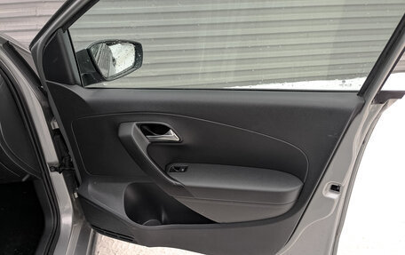 Volkswagen Polo VI (EU Market), 2020 год, 1 450 000 рублей, 24 фотография