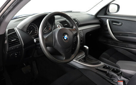 BMW 1 серия, 2011 год, 849 000 рублей, 12 фотография