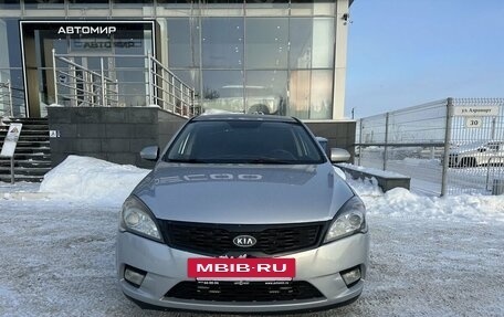 KIA cee'd I рестайлинг, 2010 год, 670 000 рублей, 2 фотография