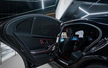 Mercedes-Benz S-Класс, 2023 год, 16 500 000 рублей, 17 фотография