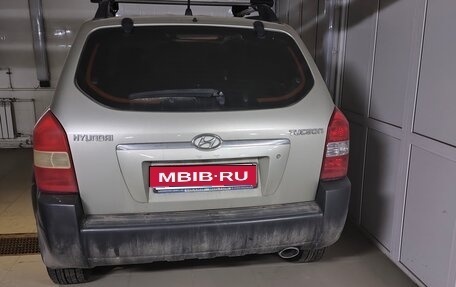 Hyundai Tucson III, 2007 год, 1 000 000 рублей, 1 фотография
