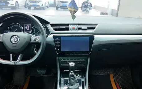 Skoda Superb III рестайлинг, 2021 год, 2 014 000 рублей, 7 фотография