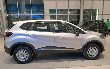 Renault Kaptur I рестайлинг, 2020 год, 1 591 000 рублей, 4 фотография