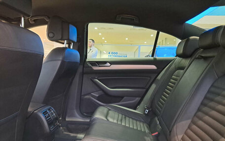 Volkswagen Passat B8 рестайлинг, 2018 год, 2 177 000 рублей, 12 фотография