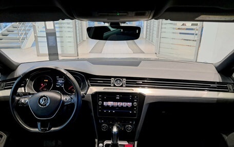 Volkswagen Passat B8 рестайлинг, 2018 год, 2 177 000 рублей, 14 фотография