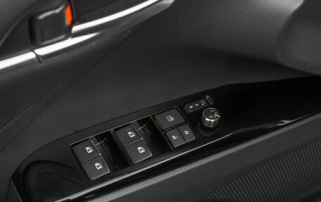 Toyota Camry, 2018 год, 3 040 000 рублей, 17 фотография