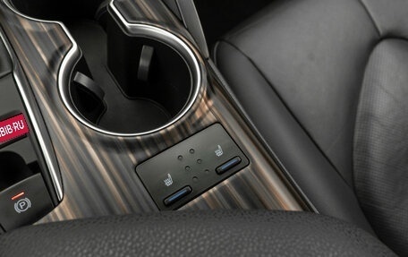 Toyota Camry, 2018 год, 3 040 000 рублей, 21 фотография