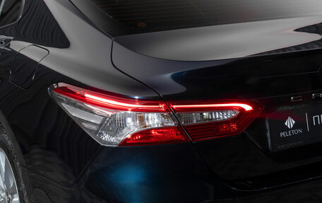 Toyota Camry, 2018 год, 3 040 000 рублей, 26 фотография