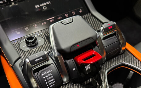 Lamborghini Urus I, 2025 год, 37 500 000 рублей, 9 фотография