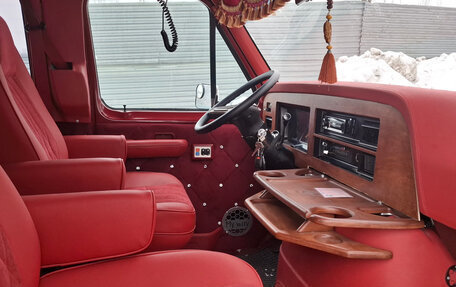 Ford Econoline III, 1988 год, 5 000 000 рублей, 15 фотография