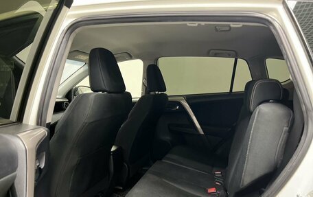 Toyota RAV4, 2013 год, 1 700 000 рублей, 10 фотография